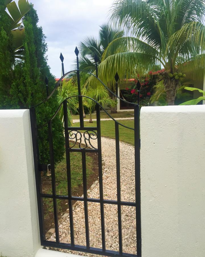 Royale Manor Βίλα Corozal Εξωτερικό φωτογραφία