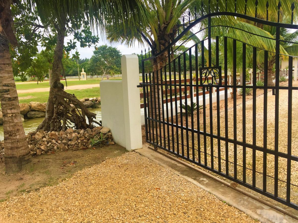 Royale Manor Βίλα Corozal Εξωτερικό φωτογραφία